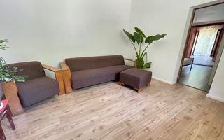 Casă la curte comuna în zona Balcescu - Poză 3