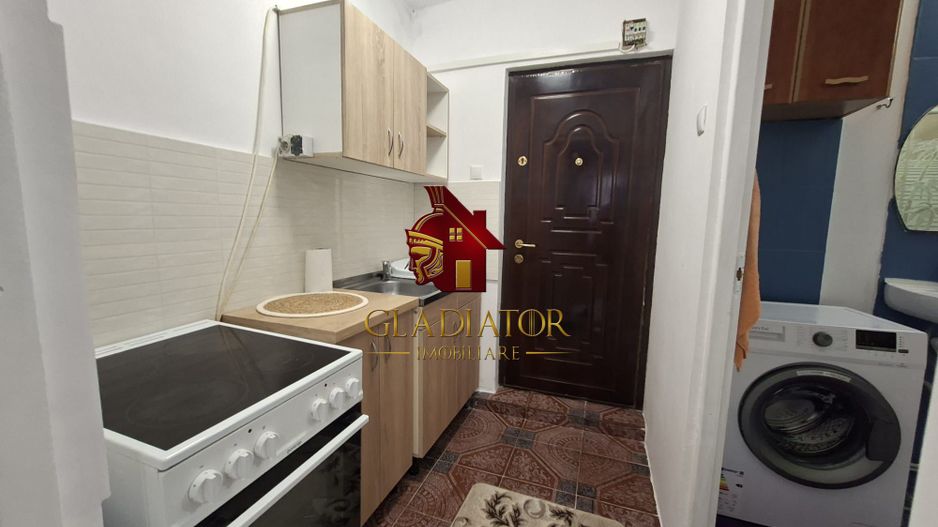 Garsoniera de inchiriat in Pacurari mobilata si utilata, disponibila - Poză 8