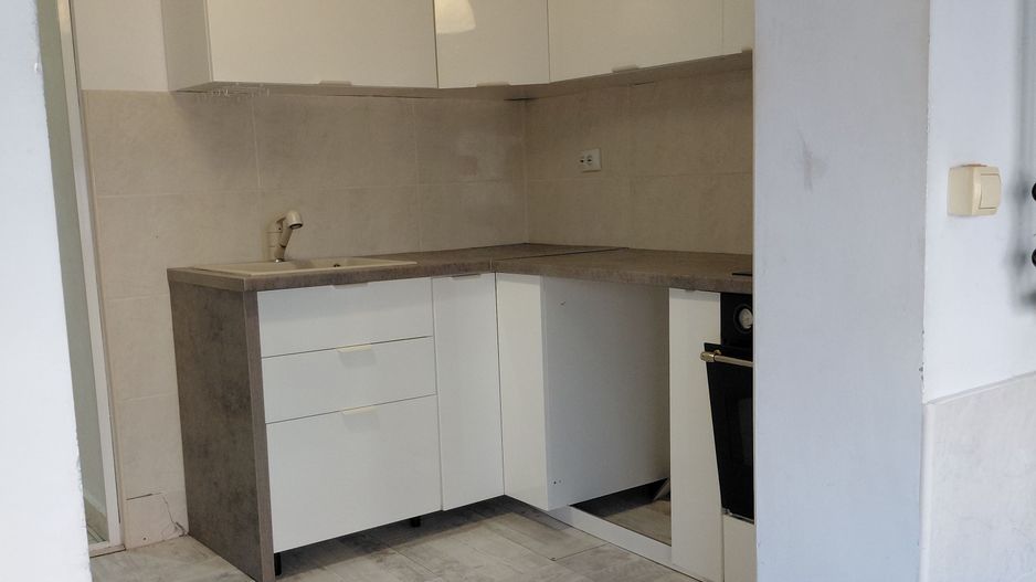 Apartament 3 camere decomandat – Etaj 1/4 – Mazepa 2 - Poză 10
