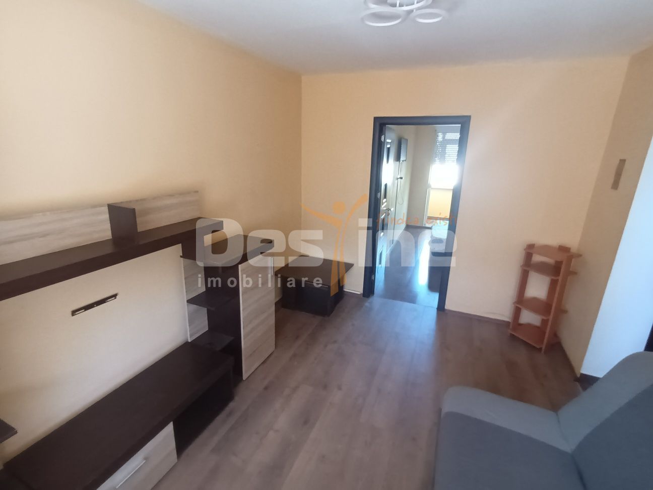 Apartament cu 2 camere de închiriat, zona Tomis III - Poză 1