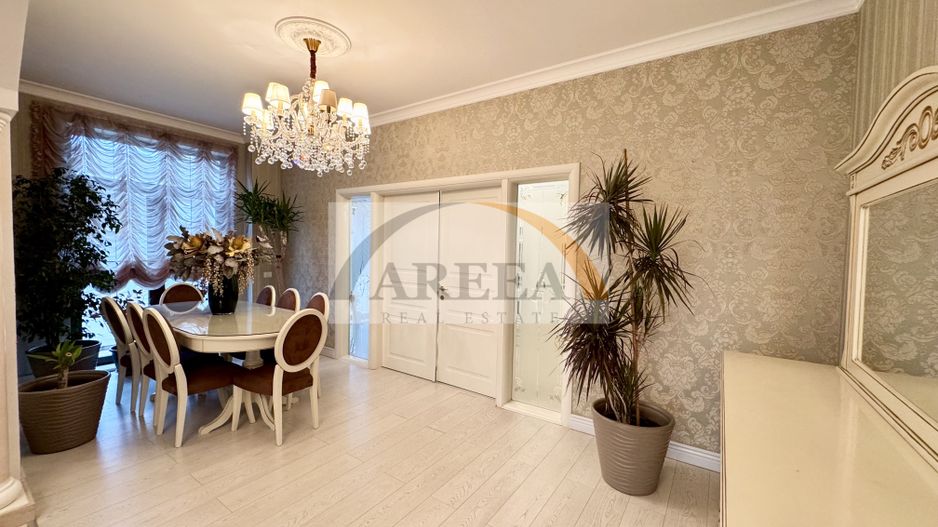 Vila lux cu 1000 mp teren pe Erou Iancu Nicolae langa Jolie Ville - Poză 6