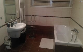 Spațiu comercial de închiriat, 90 mp, complexul Avantgarden, Brașov - Poză 10