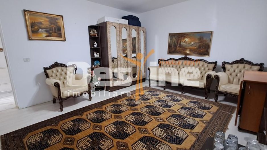 LUNCA CETATUII, CASA individuala , 8 CAMERE - Poză 3