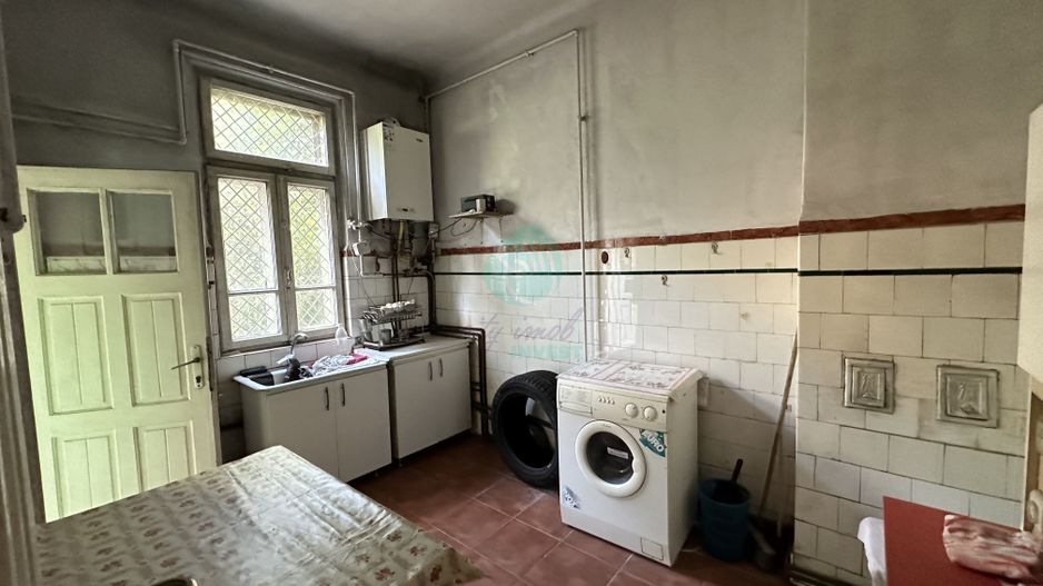 Curte generoasa si casa spatioasa in ZONA VATRA LUMINOASA - Poză 14