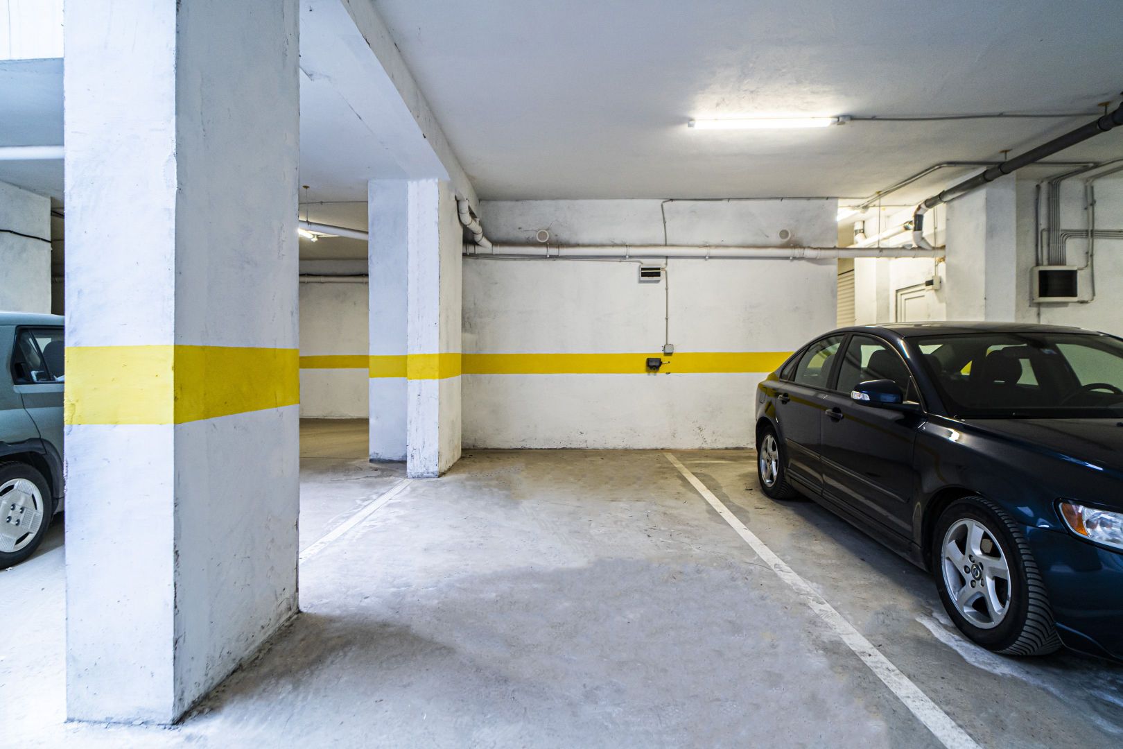 Plaza Mall-Lujerului, 2 camere, 60 mp, etaj 2,mobilat, parcare subsol, boxa - Poză 18