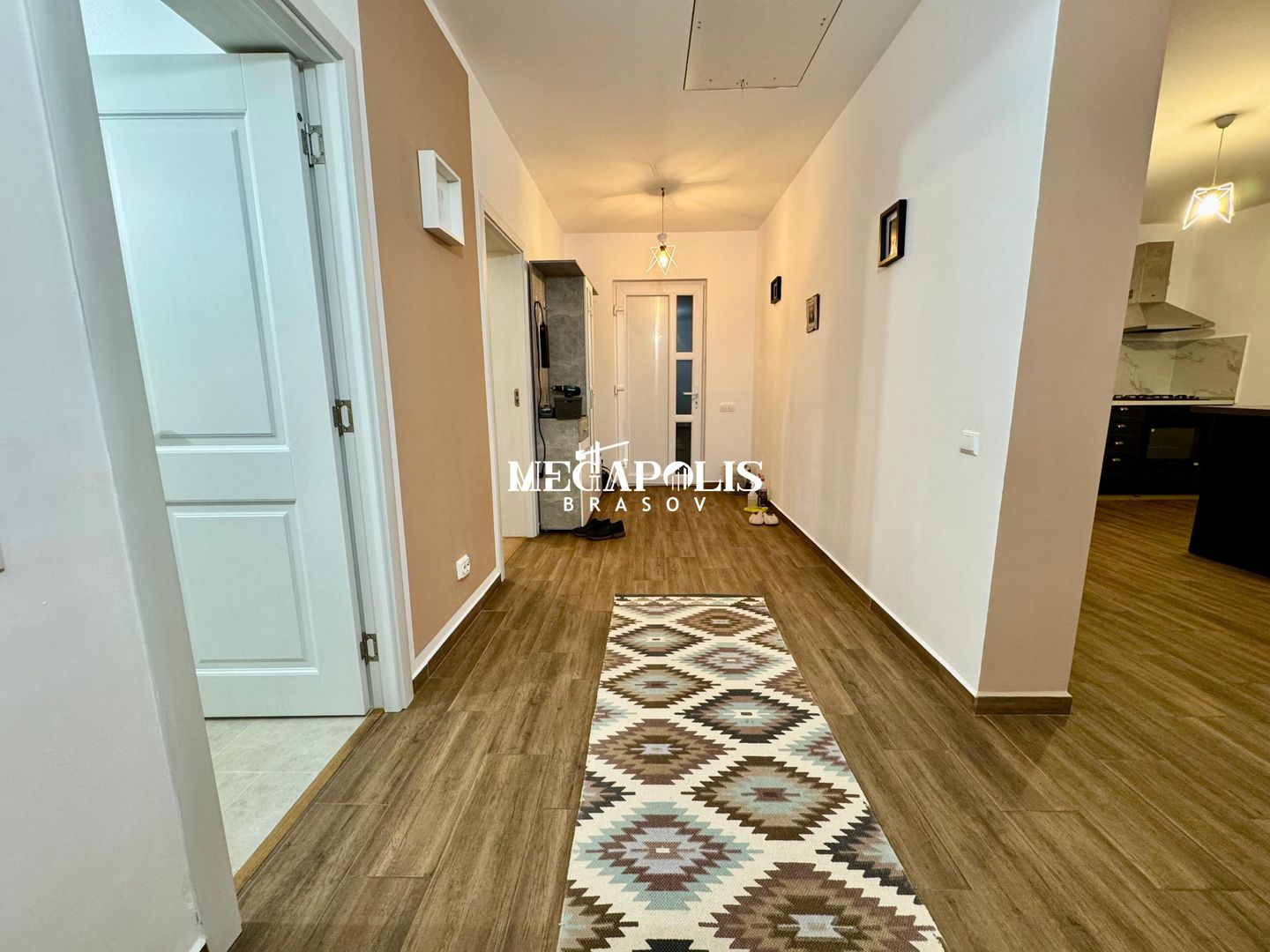 Casă 3 camere | Curte | Parcare | Pet Friendly | Sânpetru - Poză 15