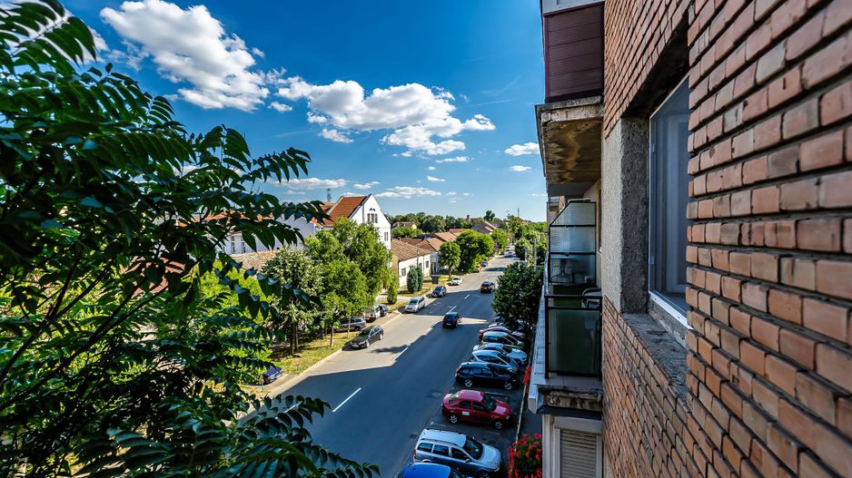 Apartament cu 4 camere vizavi de Consiliul Județean - Poză 5