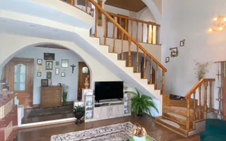 Casa deosebita Ghimbav - Poză 14
