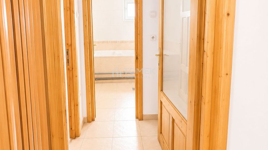 Spatiu comercial/birouri Calea Bucuresti7 zona Judetean - Poză 15