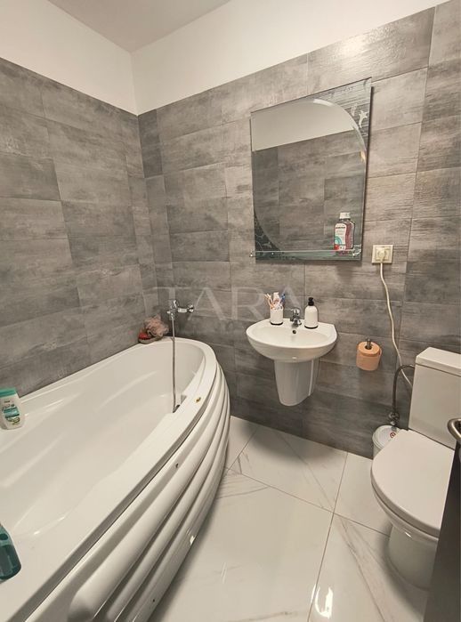 Apartament cu 3 camere, mobilat și utilat – zona Terra, Florești. - Poză 7