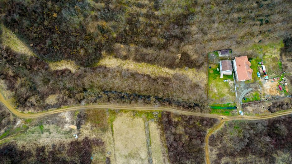 Teren intravilan Miniș - Poză 3