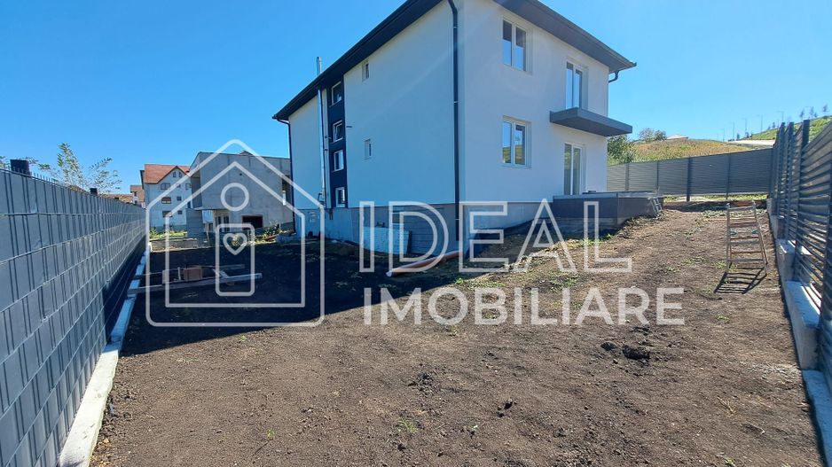 Casa Individuala LA CHEIE cu 250 mp utili, zona Strand - Poză 5