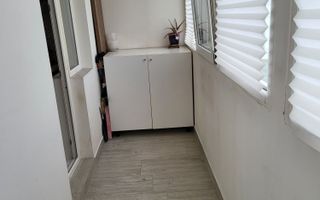 Vanzare apartament 3 camere, mobilat, utilat, bloc 2011, Titan-Diham - Poză 5