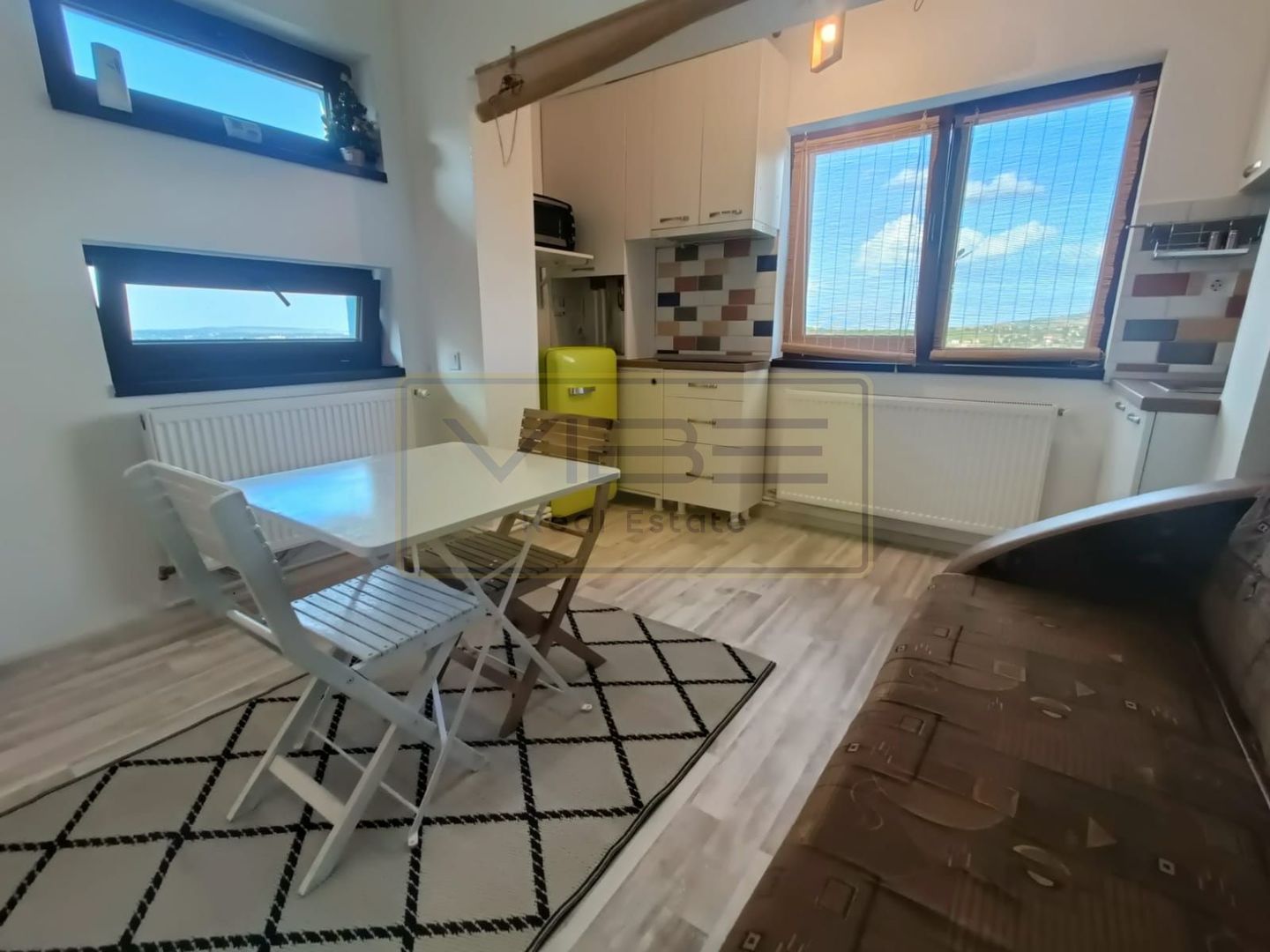 Garsoniera - 250 euro - Vișan ! - Poză 2