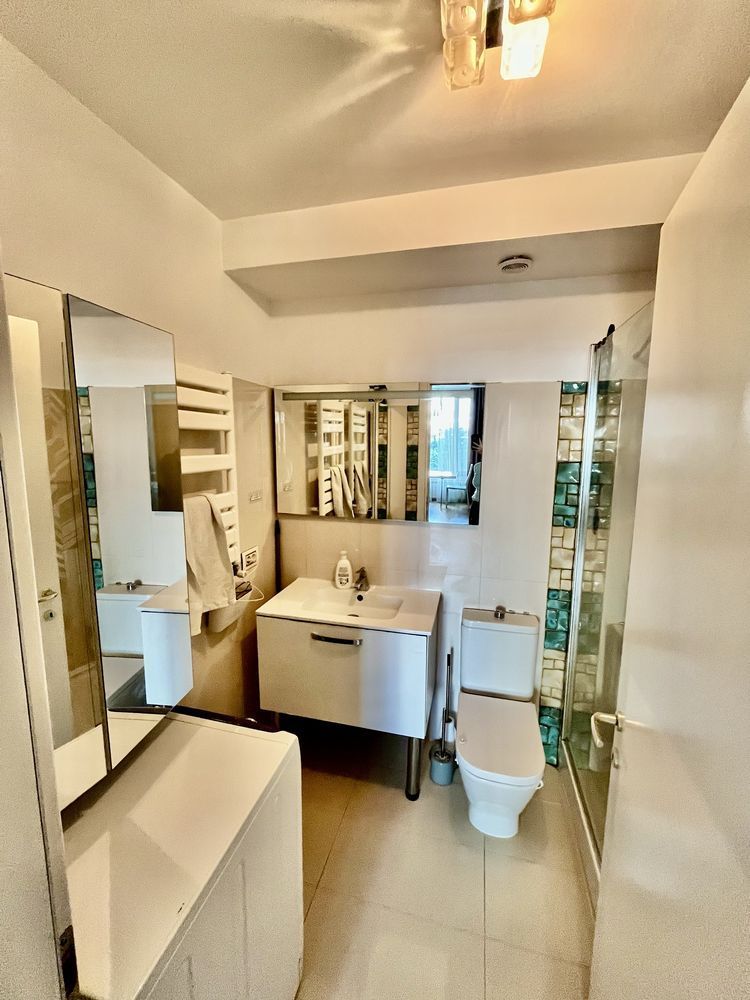 De inchiriat apartament lux 3 camere Nord Area Lake View - Poză 3