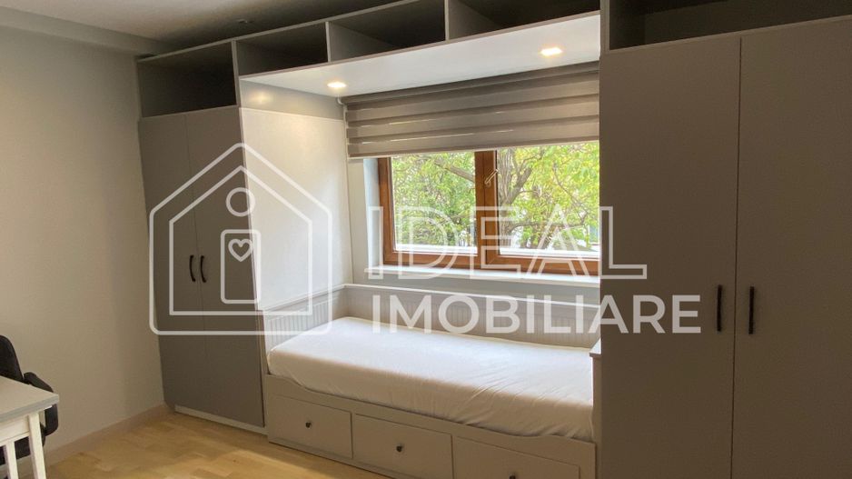 Apartament la Vila cu 5 camere si curte amenajata, in Valea Aurie - Poză 12