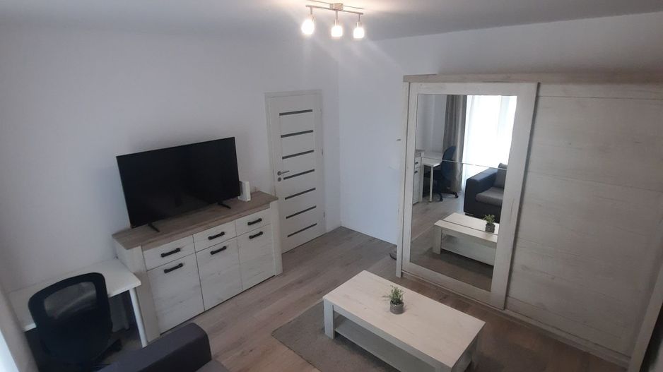 Închiriez apartament 2 camere Plaza residence Mall Plaza Romania - Poză 5