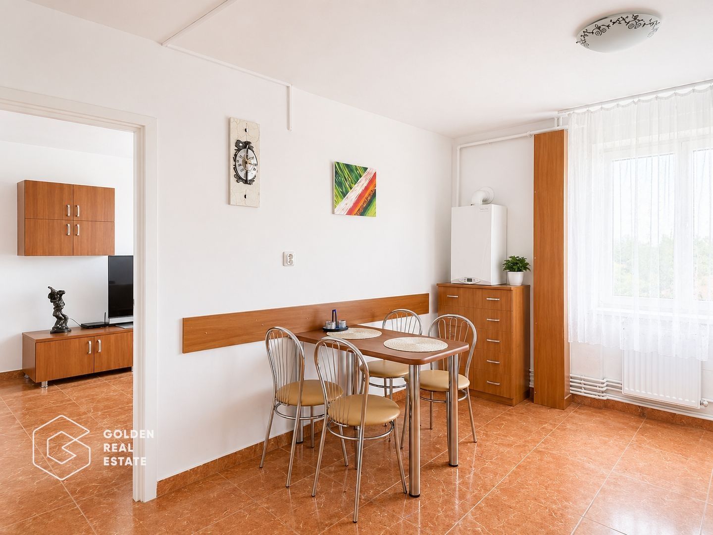 Apartament la cheie, 3 camere, zona Libelula - Poză 4