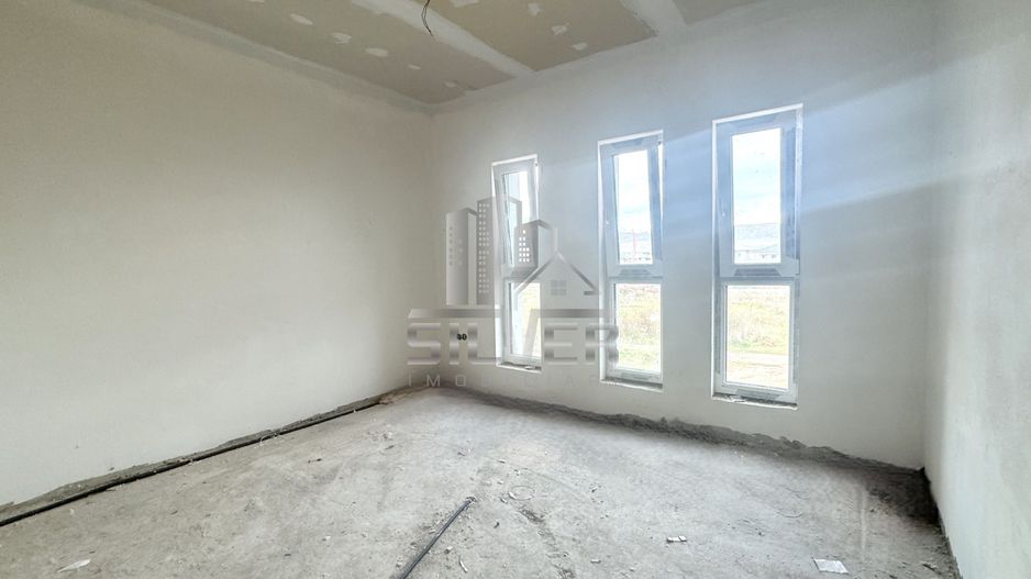 Casa tip triplex in zona Terra. - Poză 12