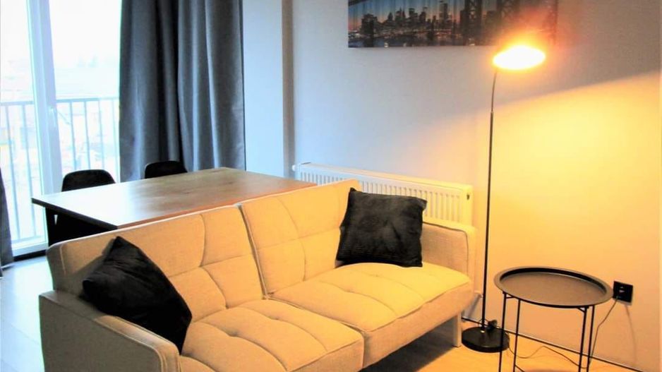 Apartament la Cheie cu parcare zona Balastierei Floresti - Poză 11