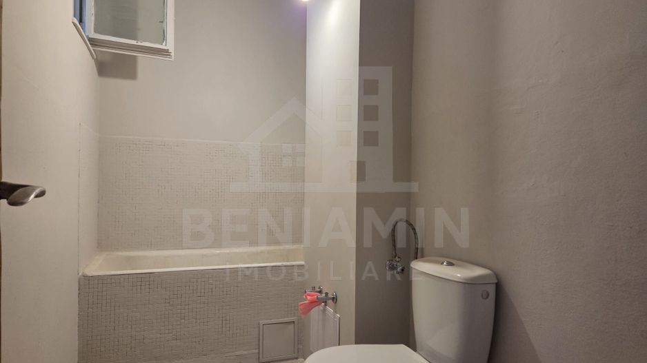2 Camere-52mp-Balcon-Lift Nou-Anvelopat-Zona-Garii-Renovat - Poză 7