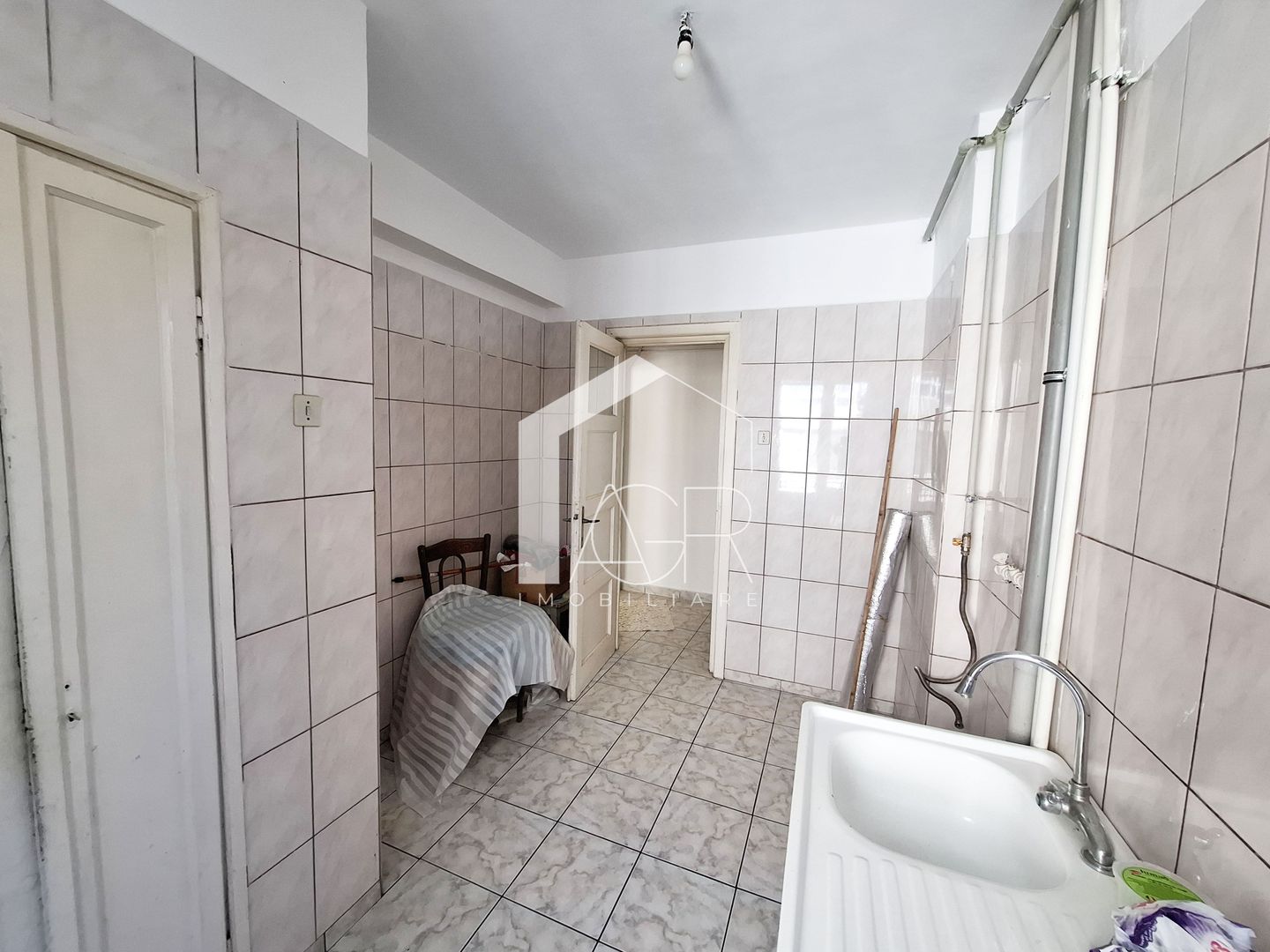 Apartament cu 2 camere, zona Ultracentral - Poză 5