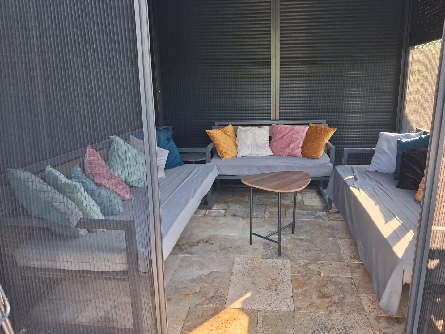 Proprietate exclusivista || A FRAME si CURTE 1425 MP +PISCINA || GRADISTEA IF - Poză 19