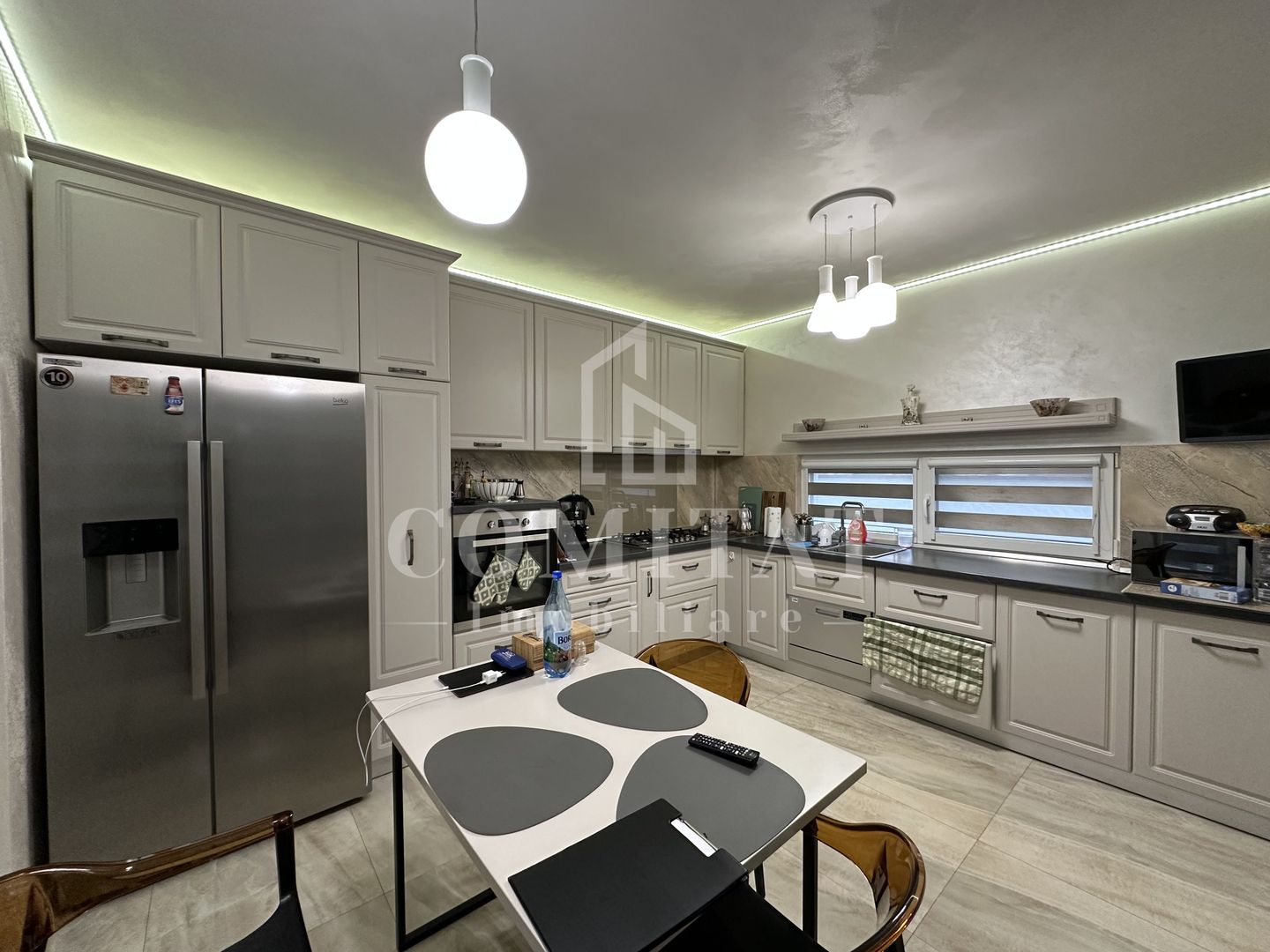 Duplex 4 camere | 183 mp | Cartier Europa - Poză 3