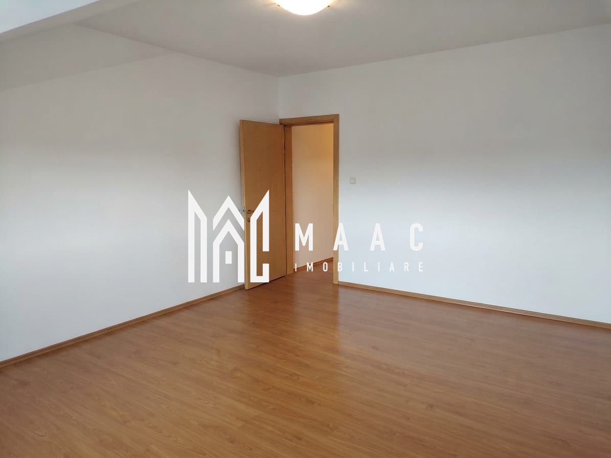 Apartament 3 camere de vânzare | Sibiu, Central | 52 mp - Poză 3
