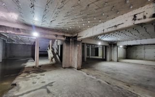 Clădire mixta -3600 mp - Poză 11