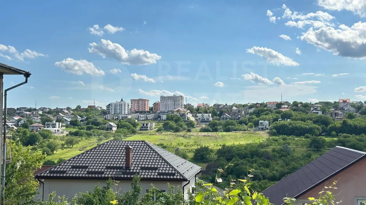 Vânzare, casa, 8 camere, str. Olimpica, Codru - Poză 3