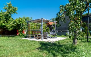 Se vinde casă single / 950 mp teren / Sibiu Str. Ecaterina Teodoroiu - Poză 1