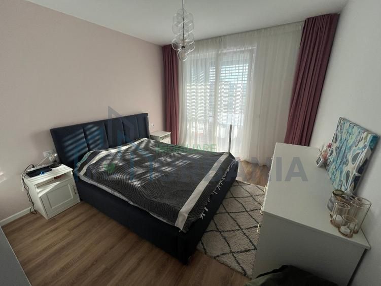 Vând apartament cu 4 camere 85 mp Pacurari - Poză 8