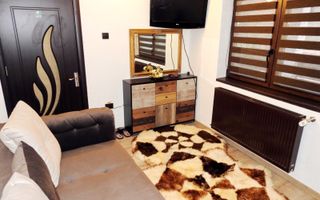 Casa de vacanta / Pensiune de vânzare la 12km de Sibiu - Poză 9