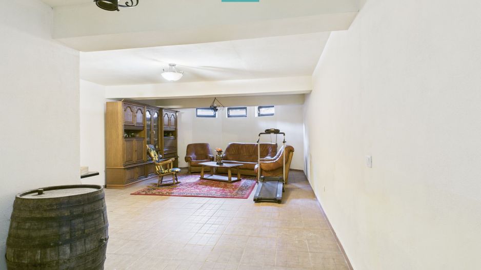 Casă 6 camere - Dumbrăvița - Poză 9