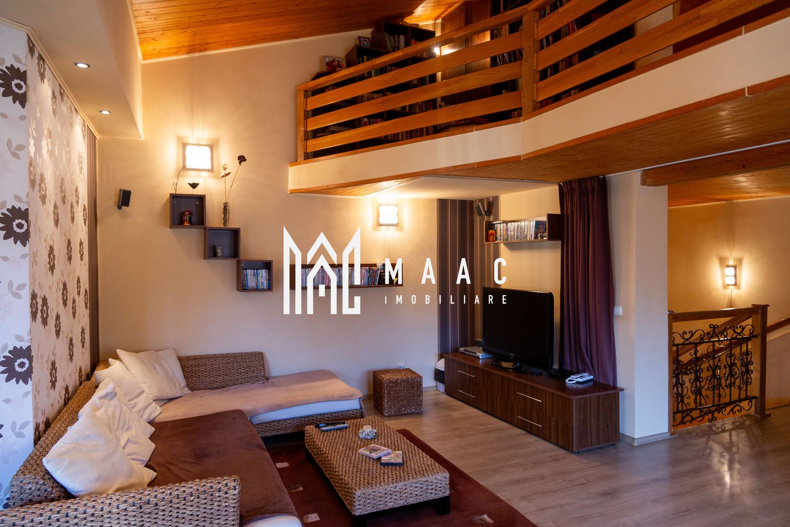 Casa 6 camere | P+M | Curte | 270 MPU | Zona Centrala - Poză 2