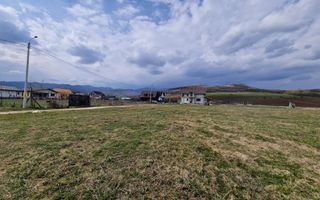 Teren intravilan | De vanzare | 1080 mp | 22 ml deschidere | Ighiu - Poză 2