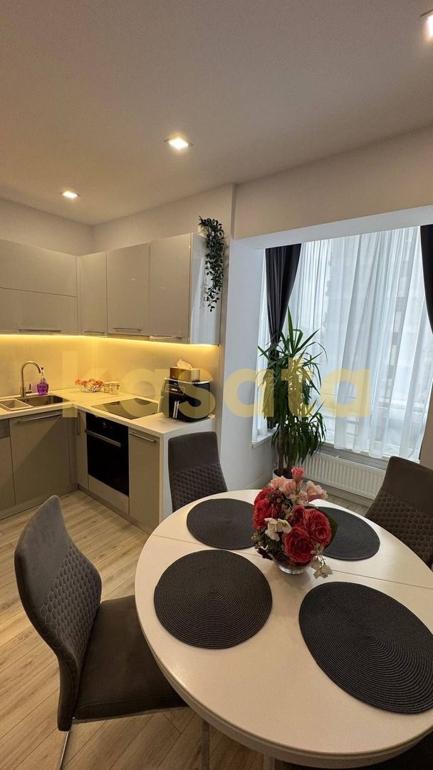 3 camere premium | Renovat integral | Boxa / Terasa | Parcare - Poză 1