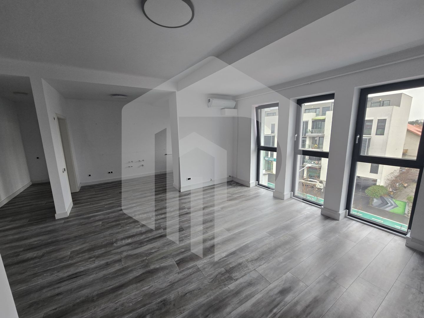 Spatiu de birouri 59 mp str Calea Dumbravii - Poză 3