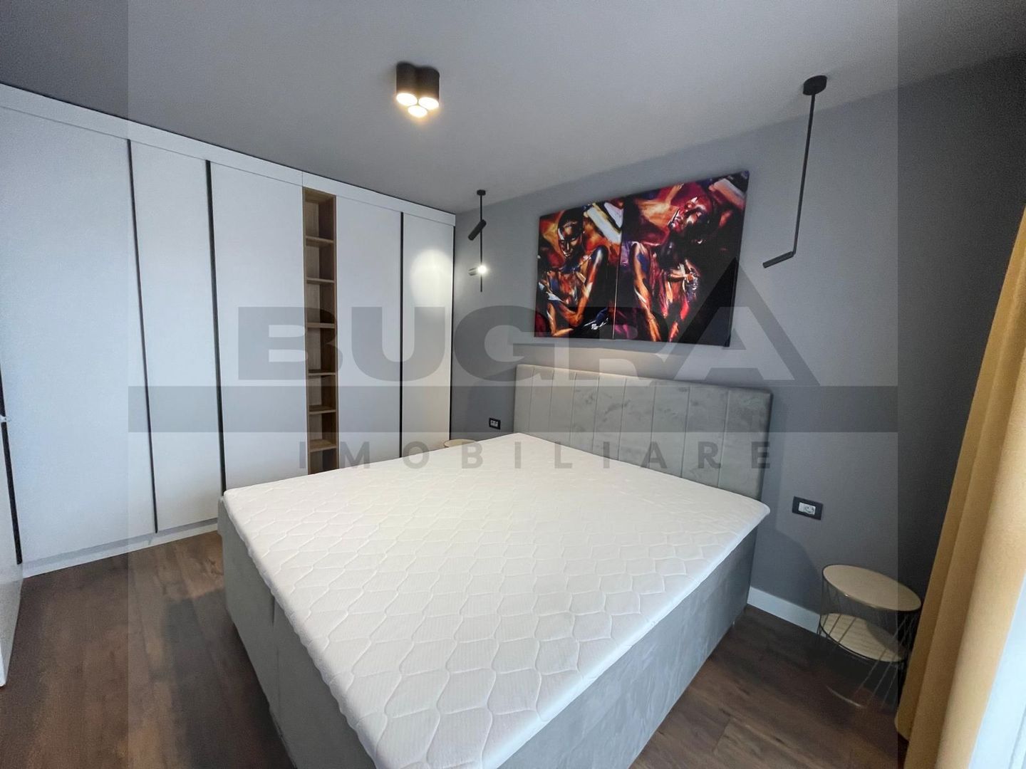 Apartament de 3 camere ultrafinisat, 72mp, parcare, zona Golden Tulip - Poză 5