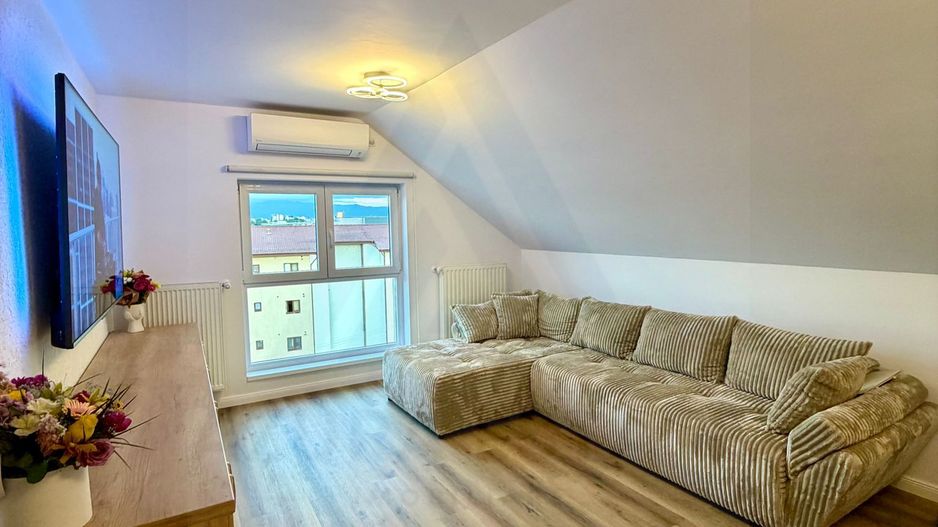 Apartament premium 4 camere 3 dormitoare 2 bai 116 mp in Kogalniceanu - Poză 2