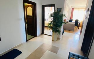 Apartament 3 camere decomandat la vilă/etaj intermediar/loc de parcare - Poză 2