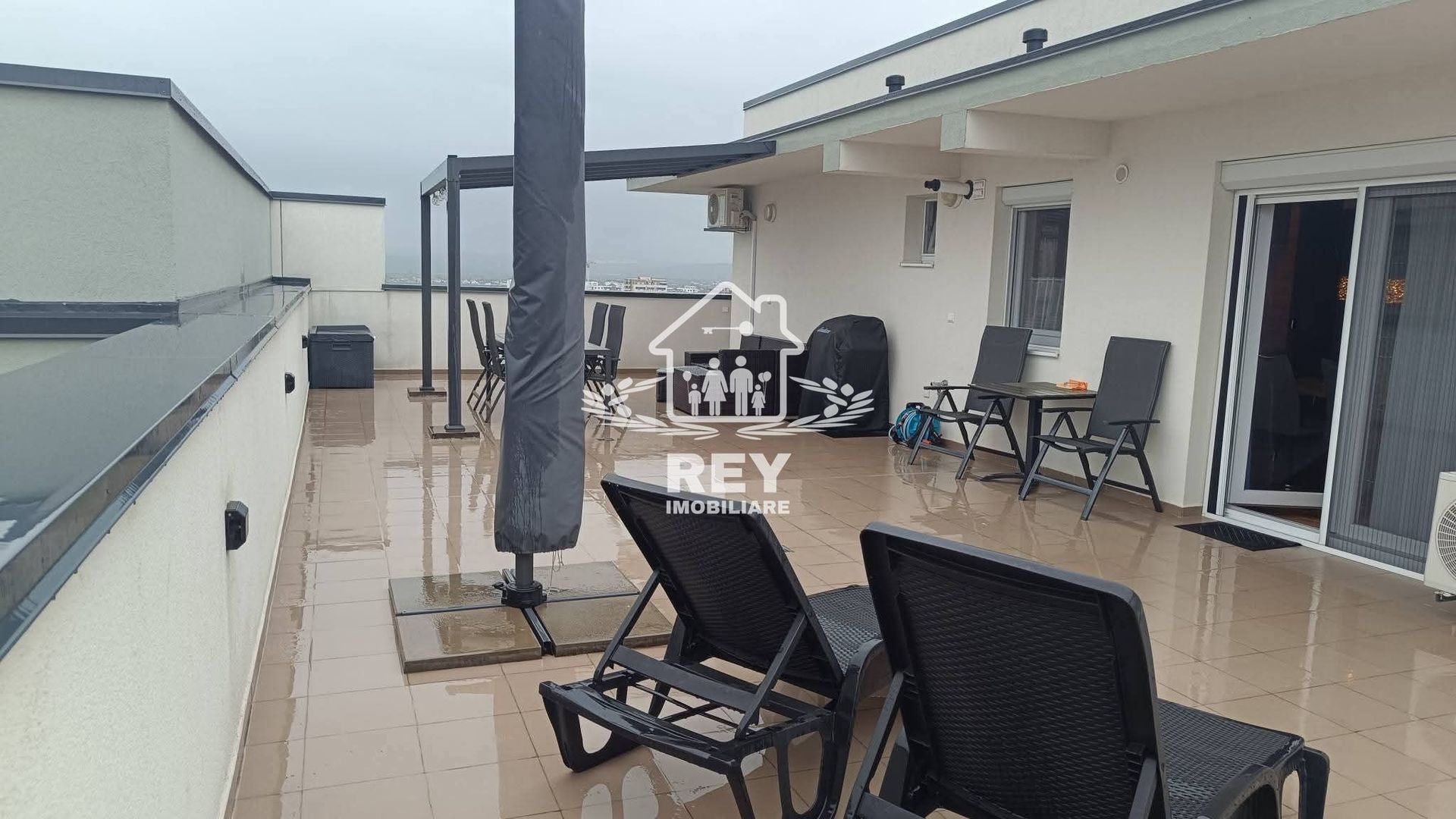 Apartament 3 Camere Tip Penthouse de închiriat Ogorului/Turnișor - Poză 1