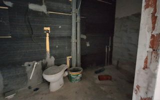 Apartament 2 camere 53mp+terasa 25mp, parcare, etaj intermediar - Poză 6