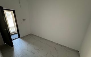 Apartament in Villa. Spatios. Disponibil imediat. Terasa verde - Poză 8