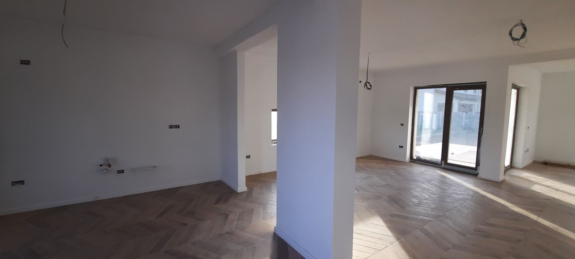 Duplex luminos si bine compartimentat - Poză 8