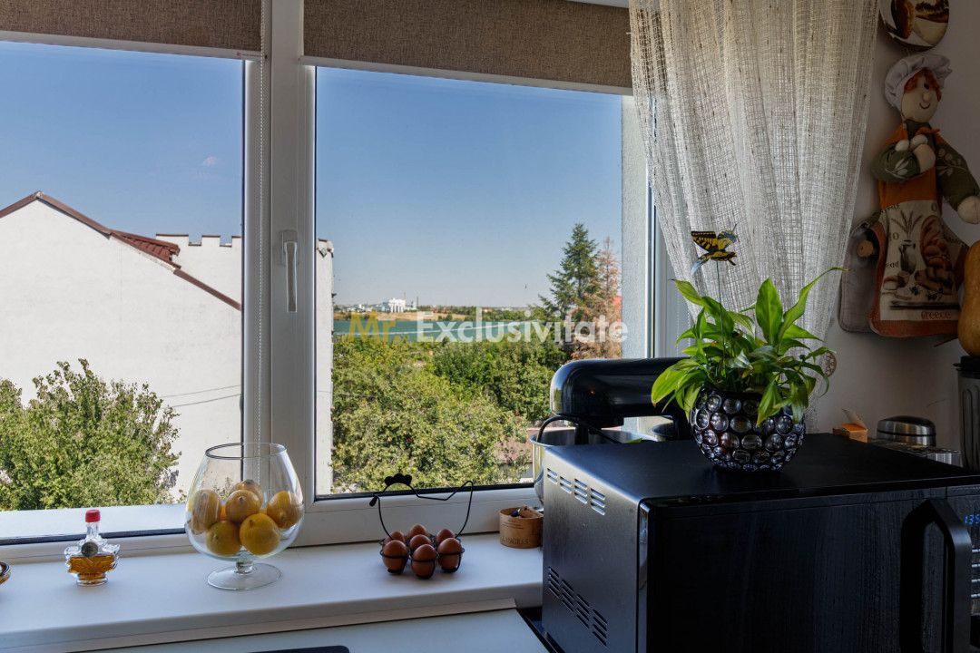 Clădire modernă, versatilă, cu terasă panoramică – locuință sau business - Poză 4