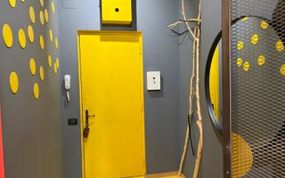 Apartament cochet, doua camere semidecomandat, 1 Mai - Poză 6