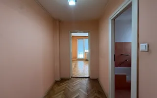 Apartament 4 camere, parter inalt zona Punctele Cardinale - Central - Poză 14