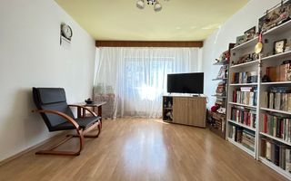 Apartament 4 camere 70 mp 2 bai centrala termica - Inel 2 - Scoala 39 - Poză 2